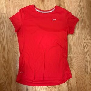 Nike ✔️ Red Dri Fit Running T-Shirt - Women’s M